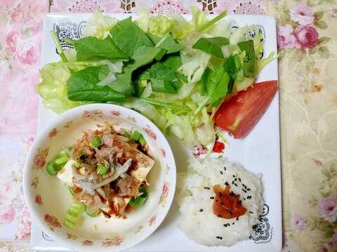 冷奴とサラダのヘルシーワンプレート♡